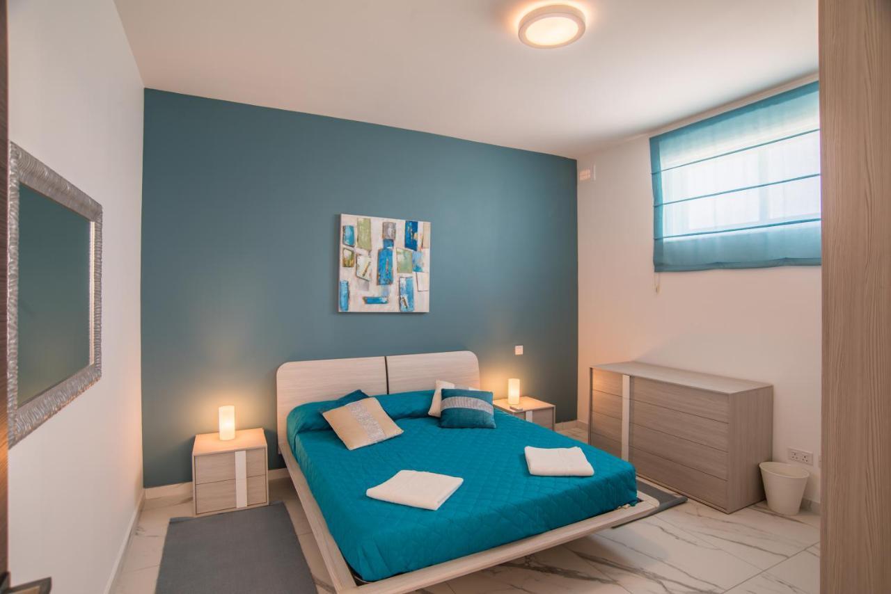The Sea-Bank Villa Apartments Marsaskala Eksteriør billede