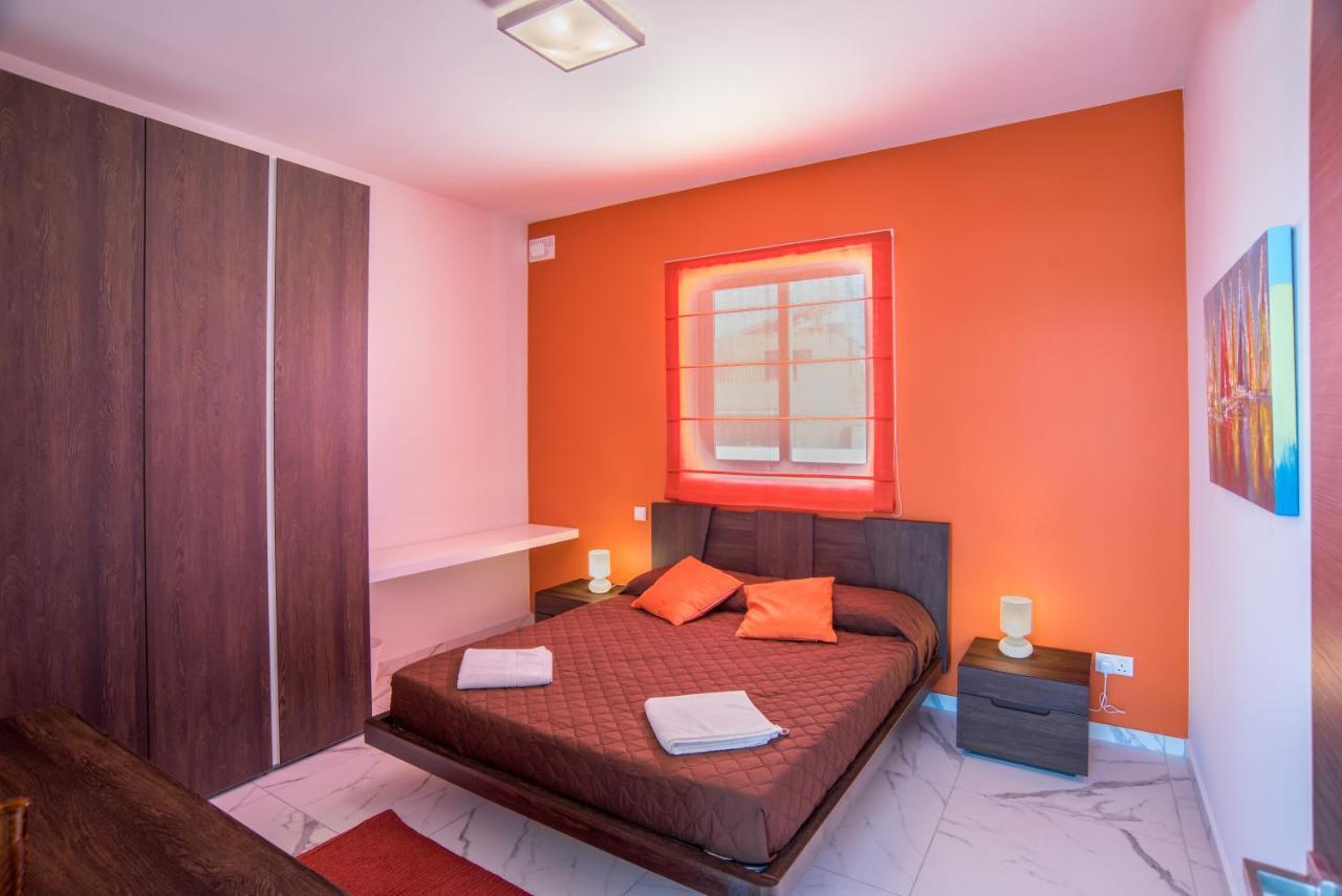 The Sea-Bank Villa Apartments Marsaskala Eksteriør billede